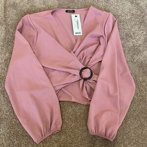 ‼️NWT‼️ BOOHOO Cropped Shirt